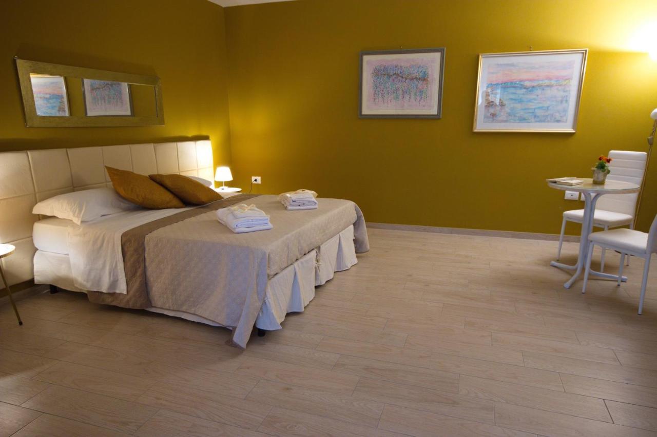 Dimora Offidius Bed & Breakfast L'Aquila Exterior photo